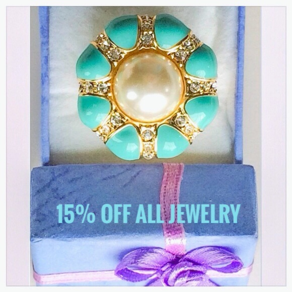 🆕 Turquoise Pearl Rhinestone Gold CROWN Ring NWT
